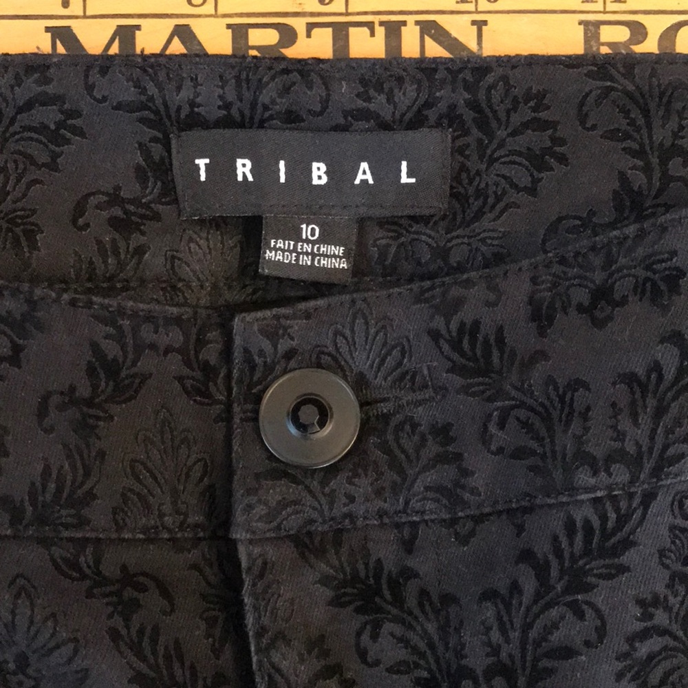 Tribal size 10 pant